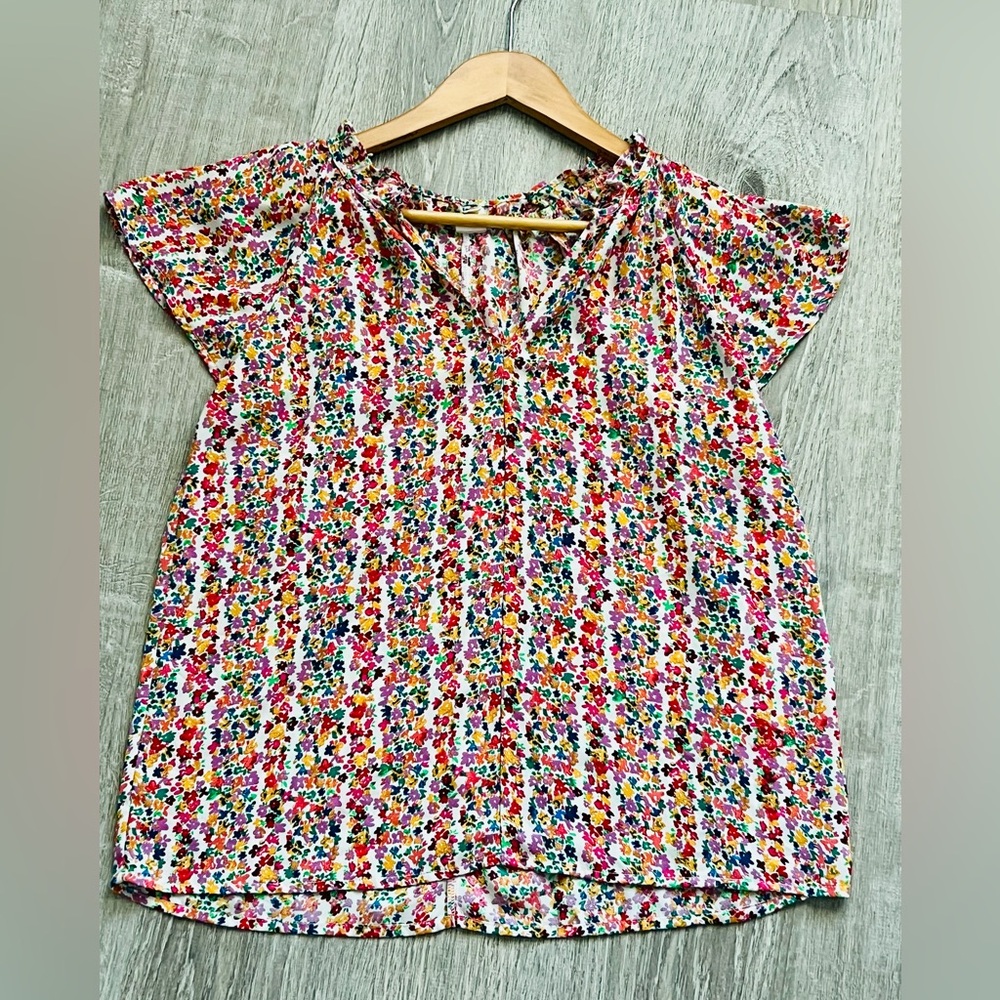GAP Multicolor Floral Blouse size small EUC